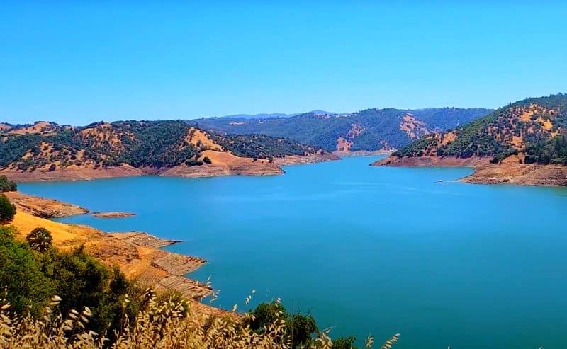 New Melones Lake